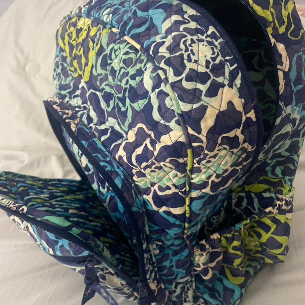 VERA BRADLEY BACKPACK